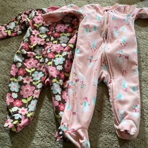 6/9 month carters sleepers